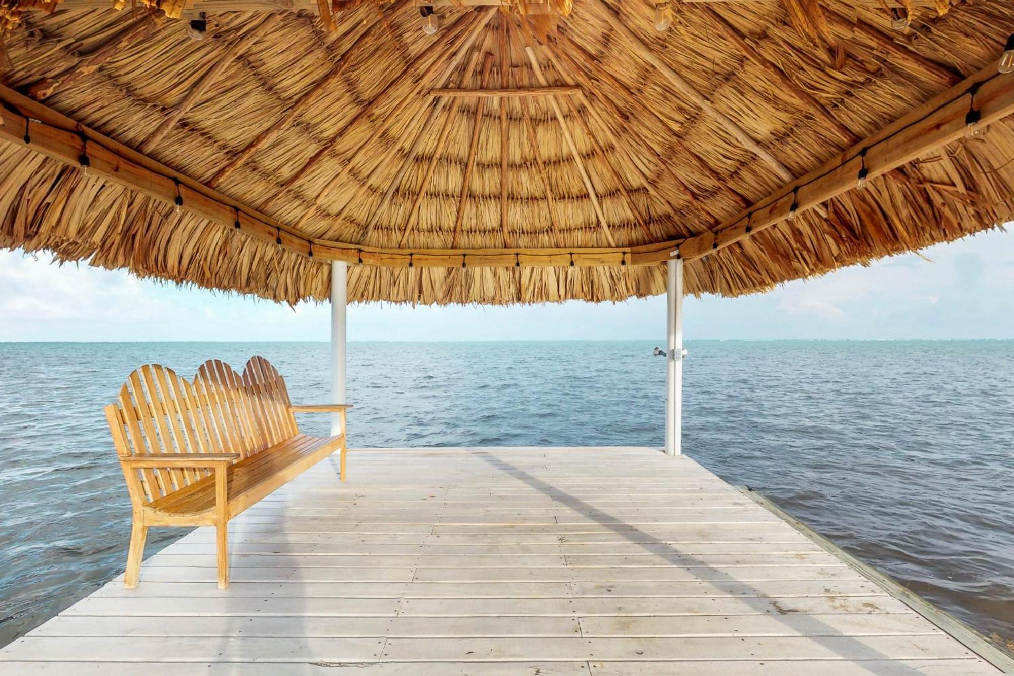 Blue Water Beach Villas San Pedro  Szoba fotó