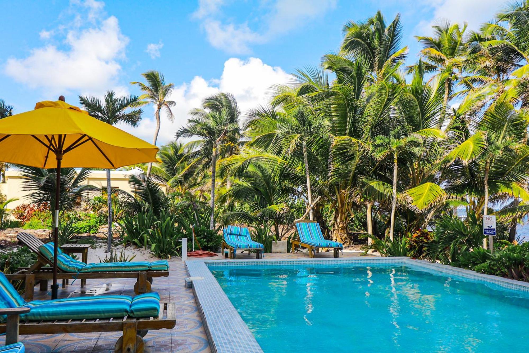 Blue Water Beach Villas San Pedro  Szoba fotó