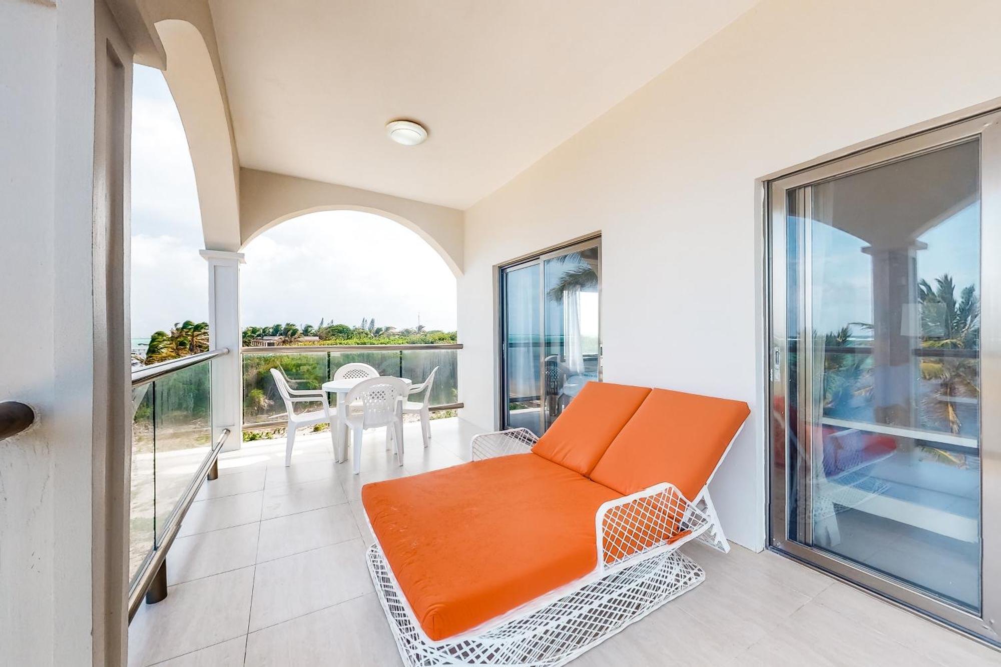 Blue Water Beach Villas San Pedro  Szoba fotó
