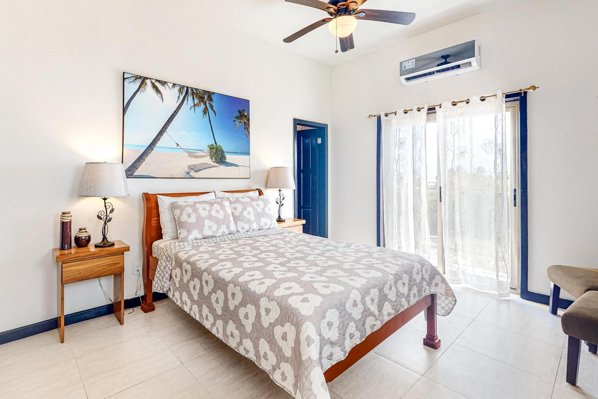 Blue Water Beach Villas San Pedro  Szoba fotó