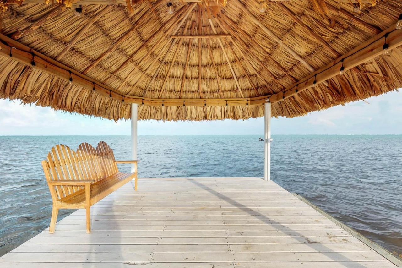 Blue Water Beach Villas San Pedro  Kültér fotó