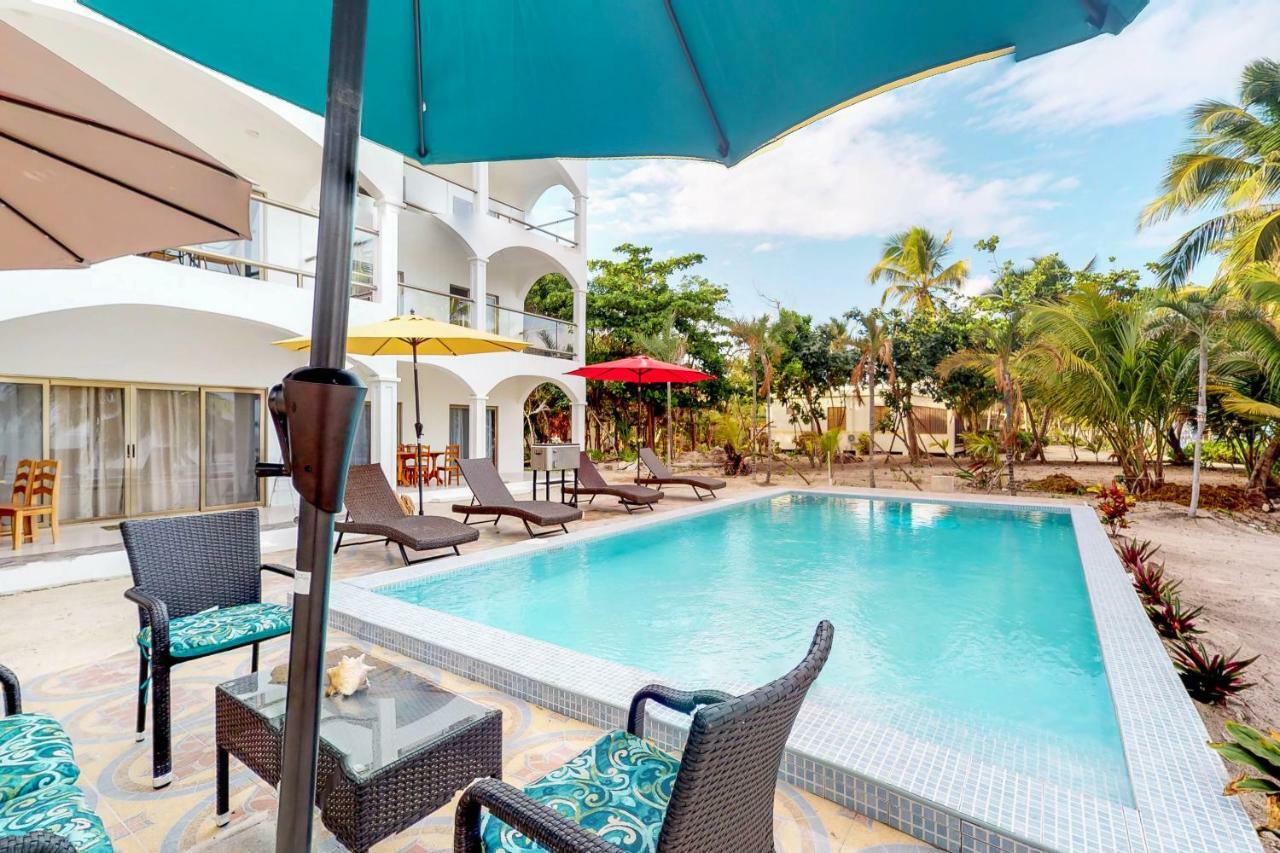 Blue Water Beach Villas San Pedro  Szoba fotó