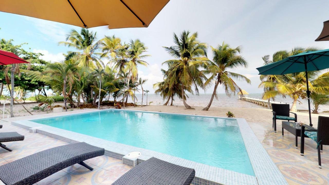 Blue Water Beach Villas San Pedro  Szoba fotó
